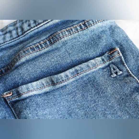 Articles of Society Ripped Straight Leg Jeans - Picture 7 of 11